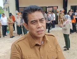 Bupati Parimo Telusuri Penyebab Penumpukan Beras dan Gabah Petani