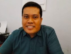 425 Sekolah di Parimo Dapat Bantuan Smart TV Pembelajaran